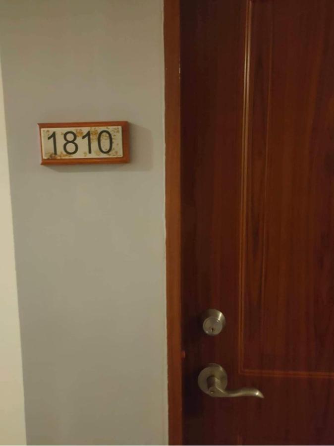 Beacon Makati Condo Free Pool Access Free Wifi 100Mbps & Free Netflix Manila Kültér fotó