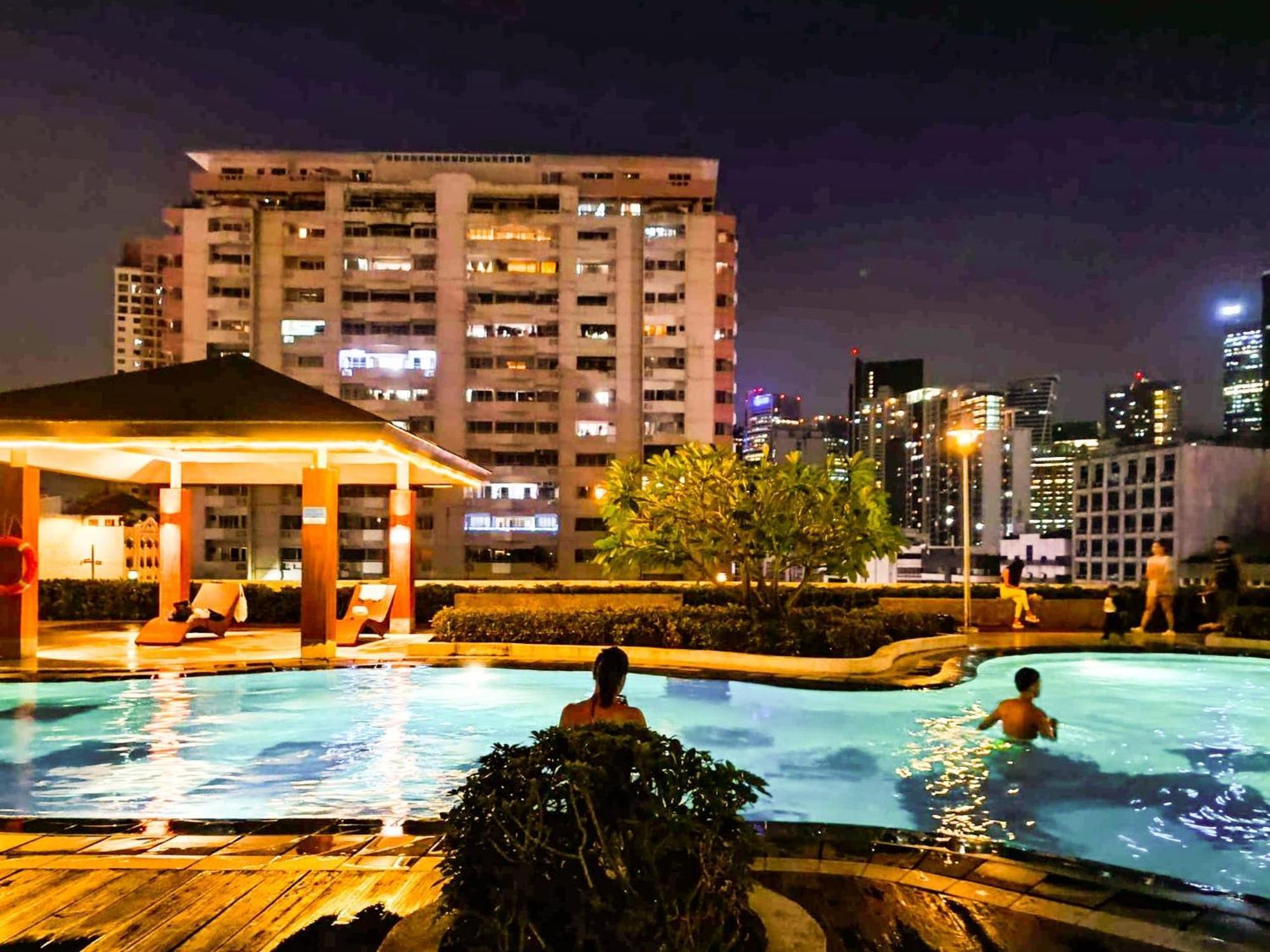 Beacon Makati Condo Free Pool Access Free Wifi 100Mbps & Free Netflix Manila Kültér fotó