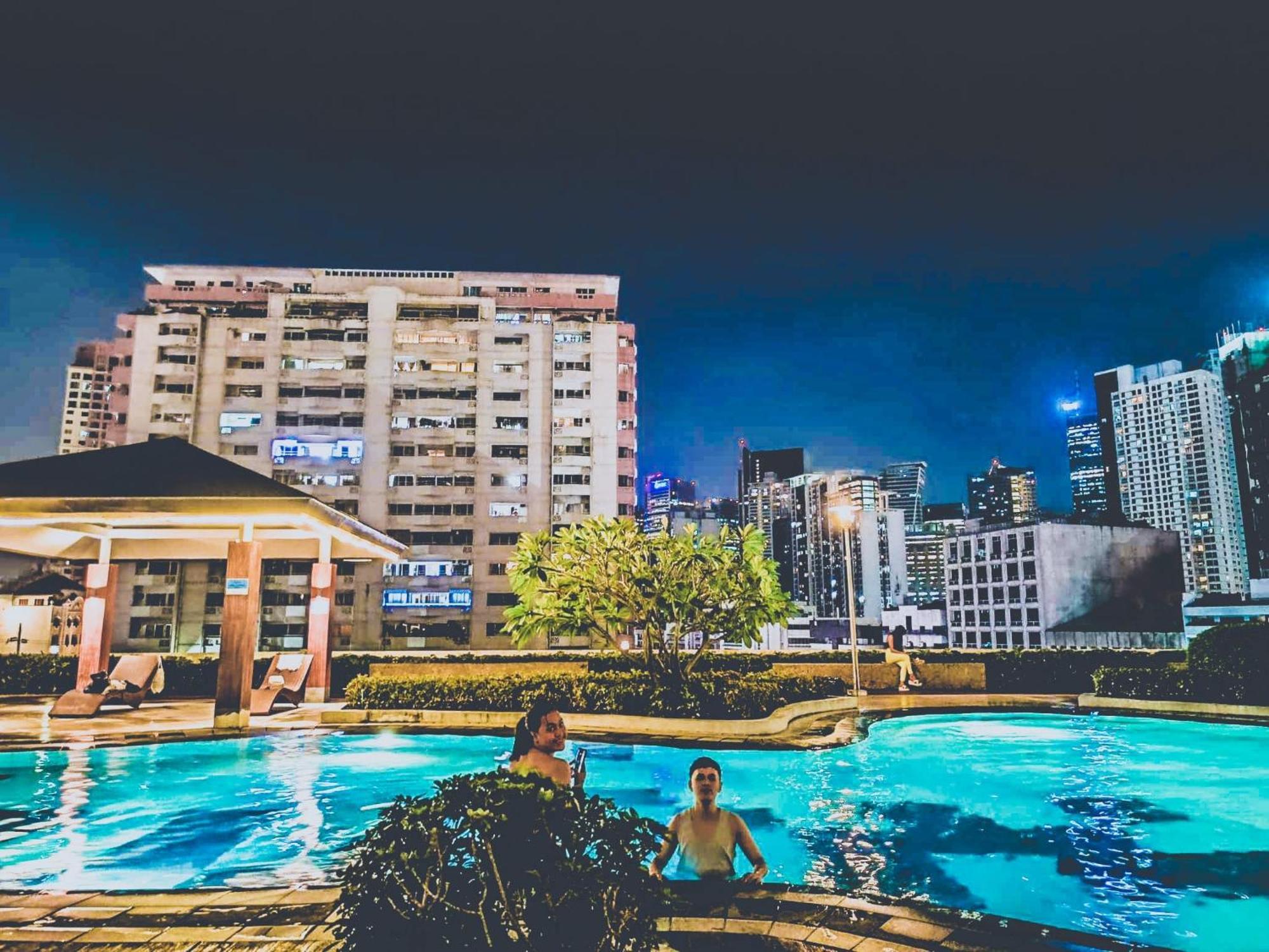 Beacon Makati Condo Free Pool Access Free Wifi 100Mbps & Free Netflix Manila Kültér fotó